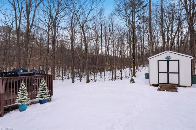 5507 Whispering Pines Drive, Summerfield, NC 27358