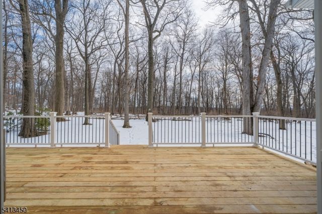 27 Hunterdon Blvd, Berkeley Heights Twp., NJ 07974