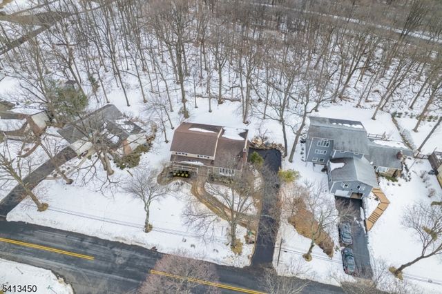27 Hunterdon Blvd, Berkeley Heights Twp., NJ 07974