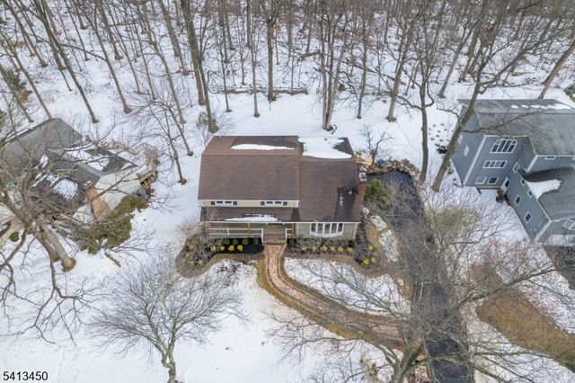 27 Hunterdon Blvd, Berkeley Heights Twp., NJ 07974