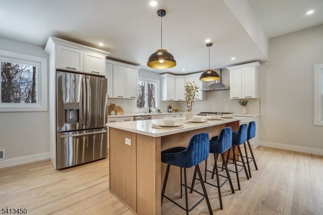 27 Hunterdon Blvd, Berkeley Heights Twp., NJ 07974