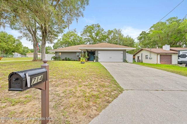 714 Spruce Street, Inverness, FL 34452