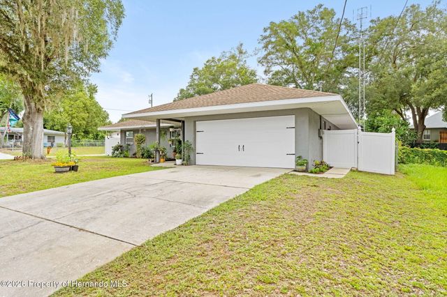 714 Spruce Street, Inverness, FL 34452