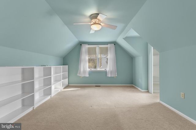 1625 ARROWWOOD DR, Easton, PA 18040