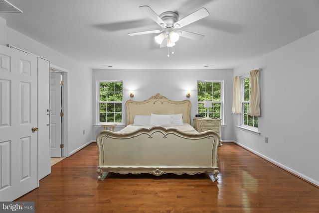 2015 ROSEDALE LN, Huntingtown, MD 20639