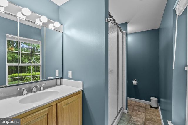2015 ROSEDALE LN, Huntingtown, MD 20639