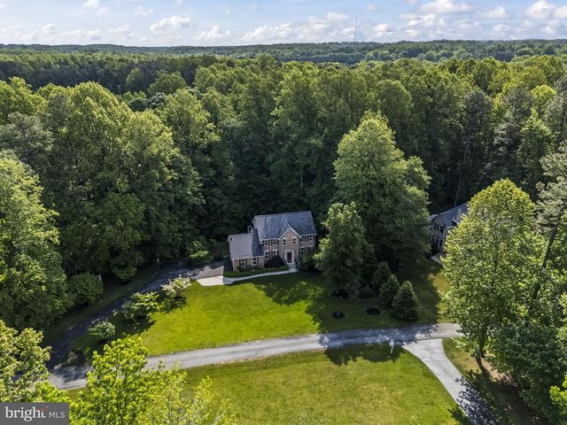 2015 ROSEDALE LN, Huntingtown, MD 20639