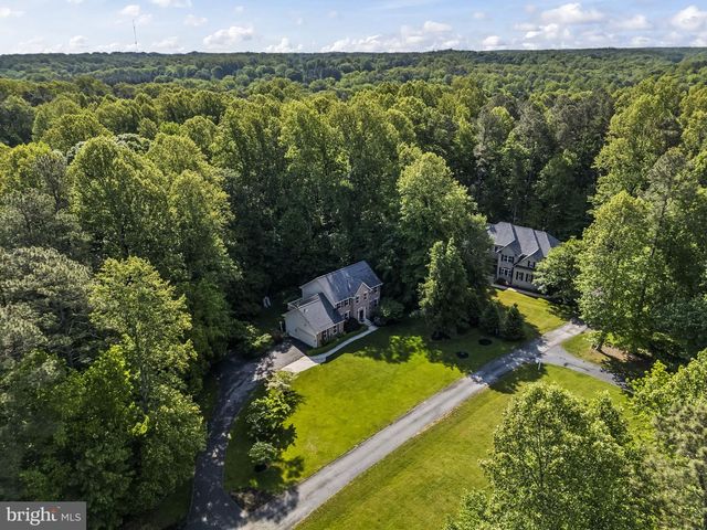2015 ROSEDALE LN, Huntingtown, MD 20639
