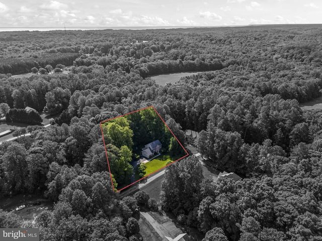 2015 ROSEDALE LN, Huntingtown, MD 20639