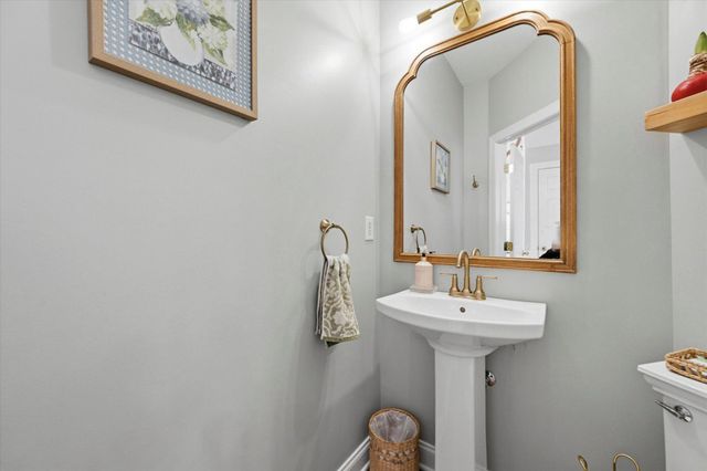 104 CEZANNE CT, Landenberg, PA 19350