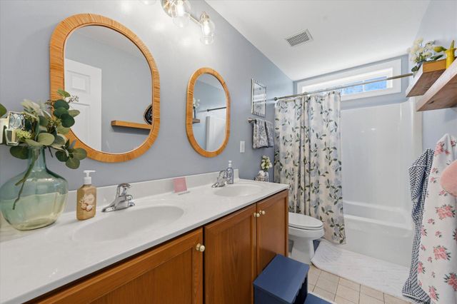 104 CEZANNE CT, Landenberg, PA 19350
