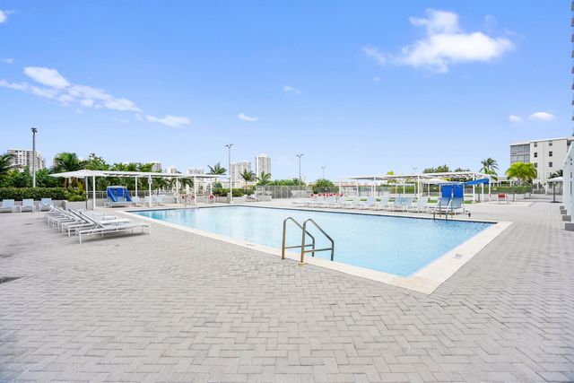 18051 Biscayne Boulevard 1504, Aventura, FL 33160