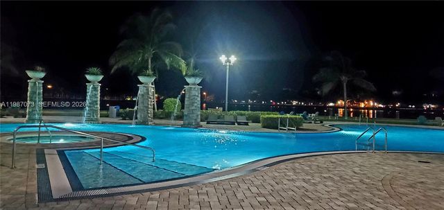 2641 N Flamingo Rd 2607N, Sunrise, FL 33323