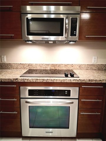 2641 N Flamingo Rd 2607N, Sunrise, FL 33323