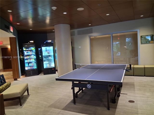 2641 N Flamingo Rd 2607N, Sunrise, FL 33323