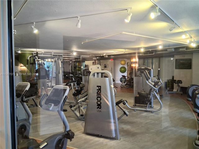 2641 N Flamingo Rd 2607N, Sunrise, FL 33323