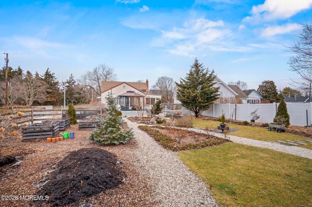 120 Cox Avenue, Tuckerton, NJ 08087