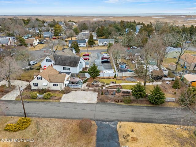 120 Cox Avenue, Tuckerton, NJ 08087