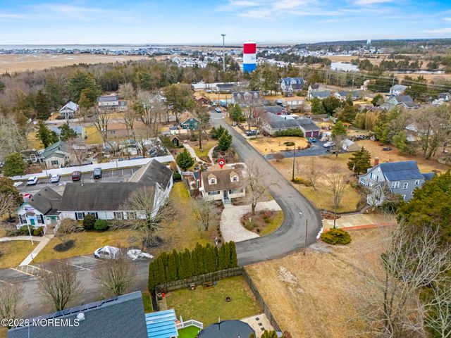 120 Cox Avenue, Tuckerton, NJ 08087