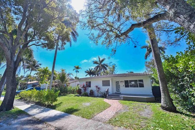 1532 Fletcher Street, Hollywood, FL 33020