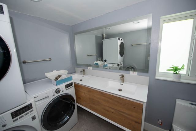 1532 Fletcher Street, Hollywood, FL 33020