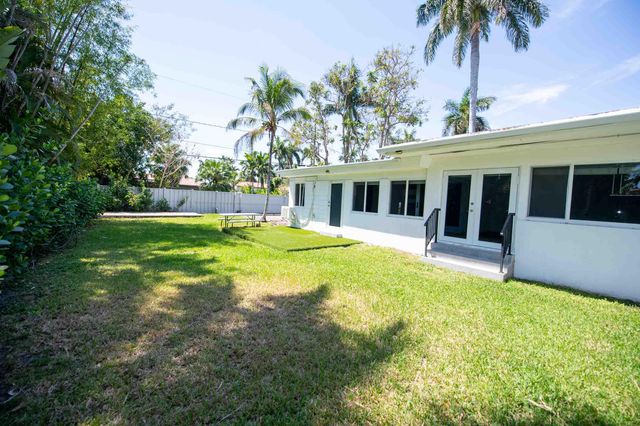 1532 Fletcher Street, Hollywood, FL 33020