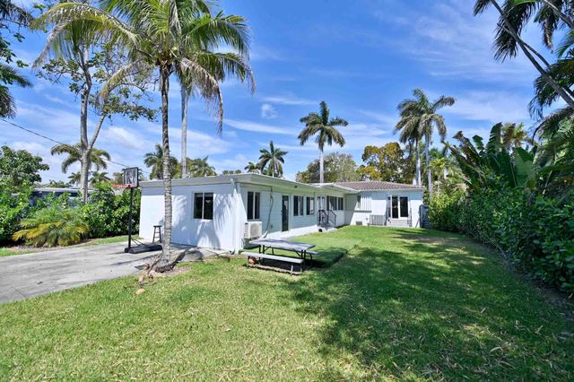 1532 Fletcher Street, Hollywood, FL 33020