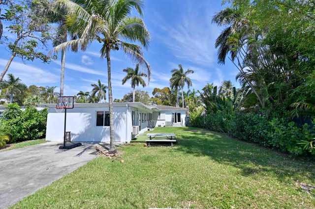 1532 Fletcher Street, Hollywood, FL 33020