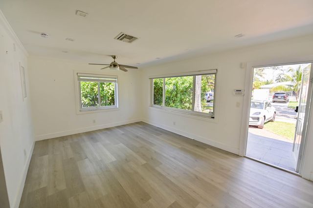 1532 Fletcher Street, Hollywood, FL 33020