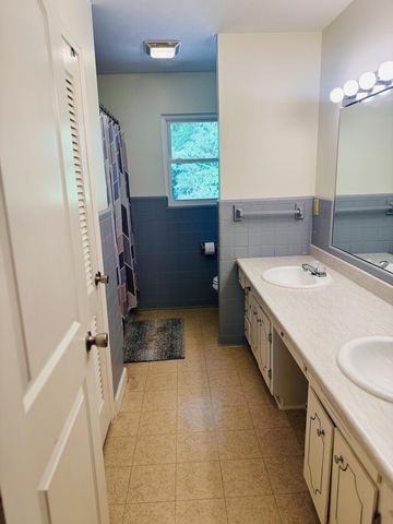 4818 Hillsdale Circle, Chattanooga, TN 37416