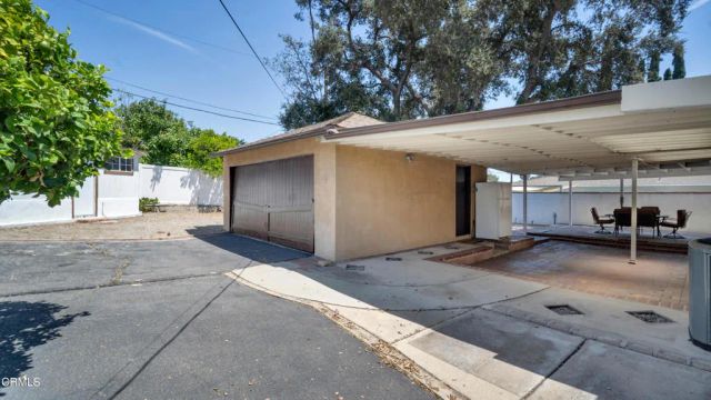9964 Haines Canyon Avenue, Tujunga, CA 91042