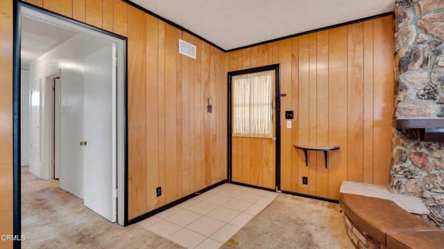 9964 Haines Canyon Avenue, Tujunga, CA 91042