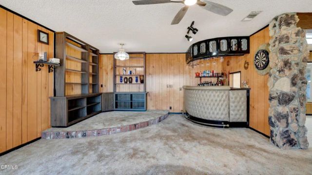 9964 Haines Canyon Avenue, Tujunga, CA 91042
