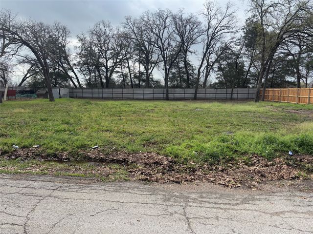 8344 Plainview Drive, Dallas, TX 75217