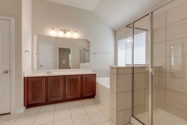 205 Wolf Drive, Forney, TX 75126