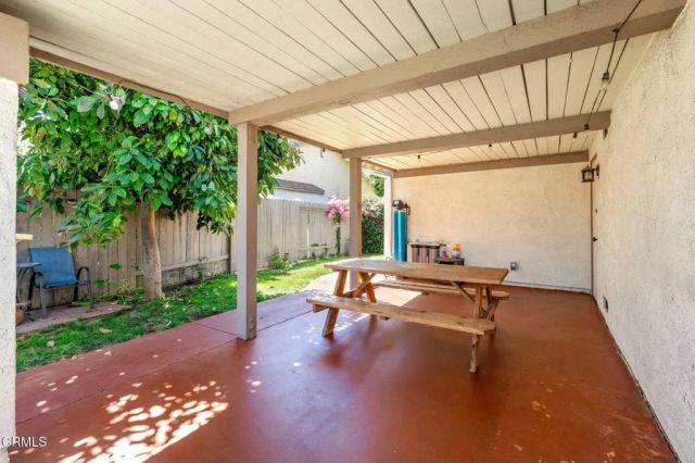 136 Tree Fern Court, Camarillo, CA 93010