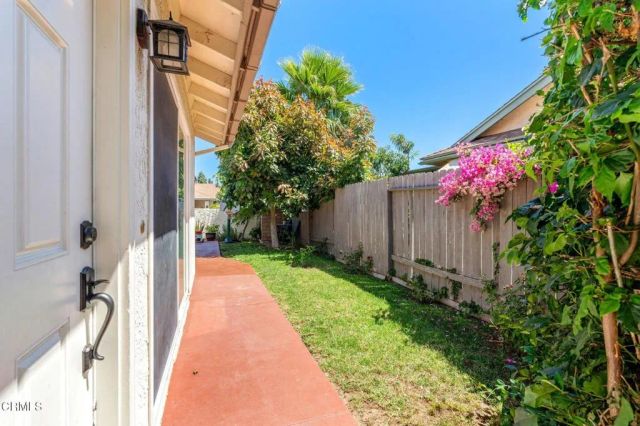 136 Tree Fern Court, Camarillo, CA 93010