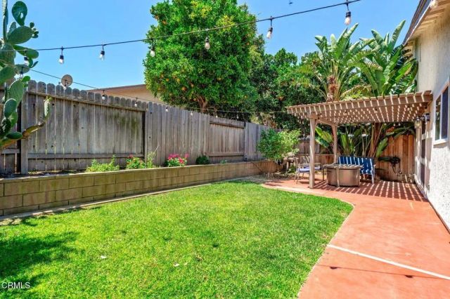 136 Tree Fern Court, Camarillo, CA 93010