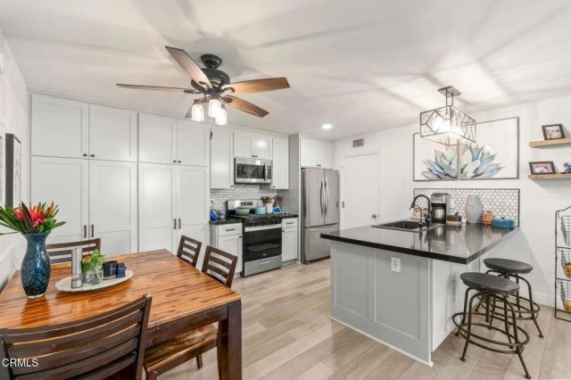 136 Tree Fern Court, Camarillo, CA 93010