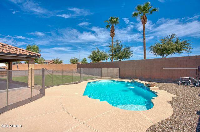 7509 W ST KATERI Drive, Laveen, AZ 85339