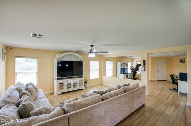 7509 W ST KATERI Drive, Laveen, AZ 85339