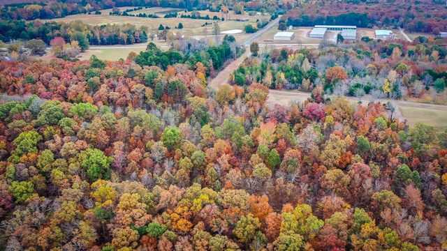 30 Eagle Ridge Dr., Greers Ferry, AR 72067