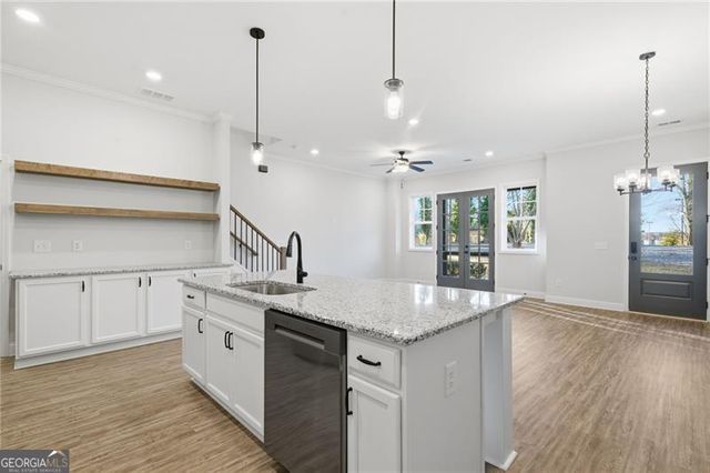 937 Willingham Drive 7, Hapeville, GA 30354