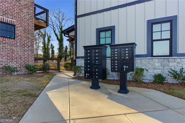 937 Willingham Drive 7, Hapeville, GA 30354