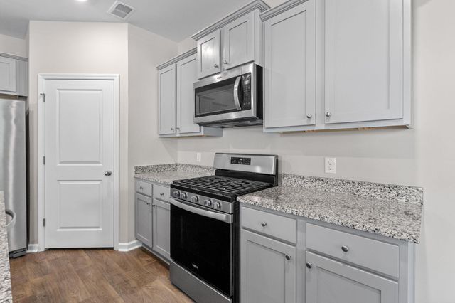 841 Kirby Court, Charleston, SC 29414