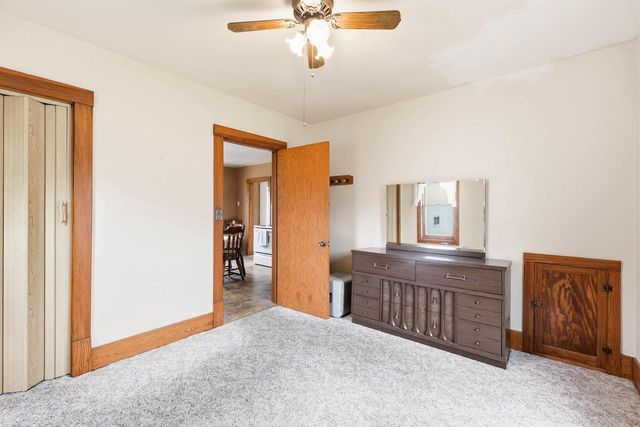 709 W NORTH WATER STREET, New London, WI 54961