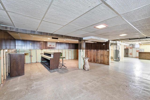 709 W NORTH WATER STREET, New London, WI 54961