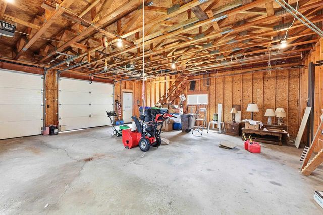 709 W NORTH WATER STREET, New London, WI 54961