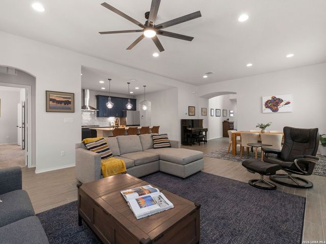 1711 Dalhart, San Antonio, TX 78253