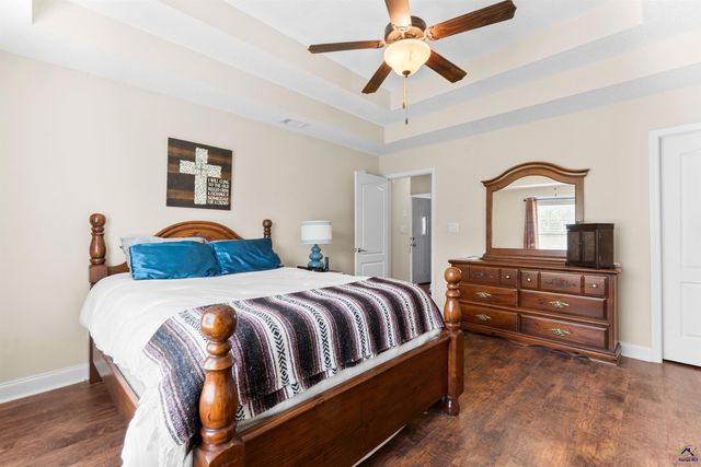 406 Stonebrook Circle, Byron, GA 31008
